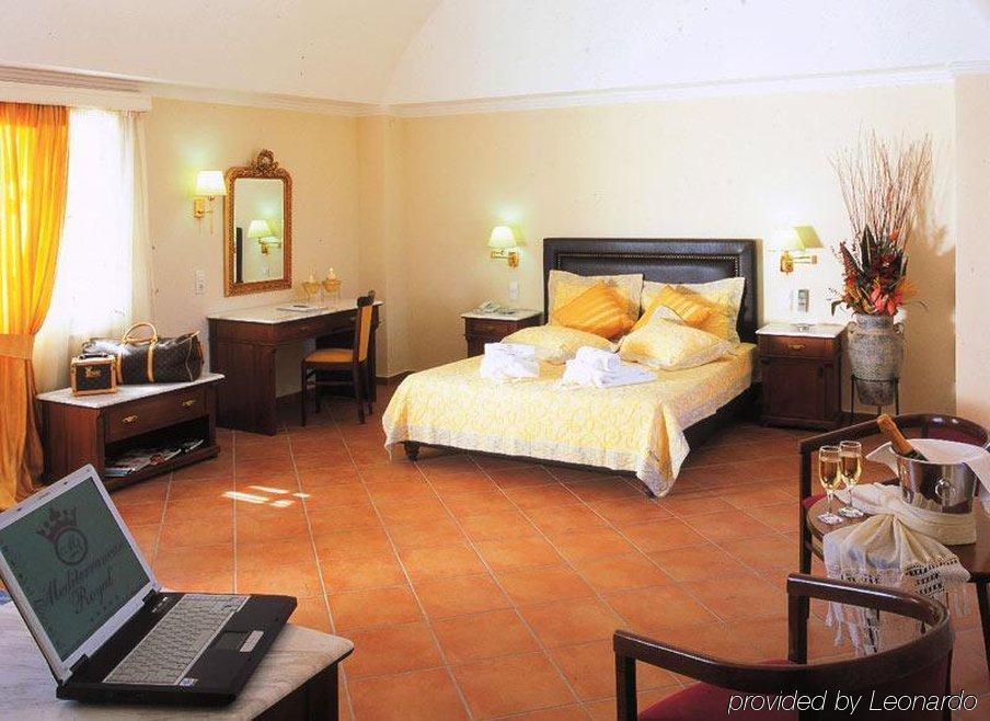 Mediterranean Beach Palace Hotel Monólithos Room photo
