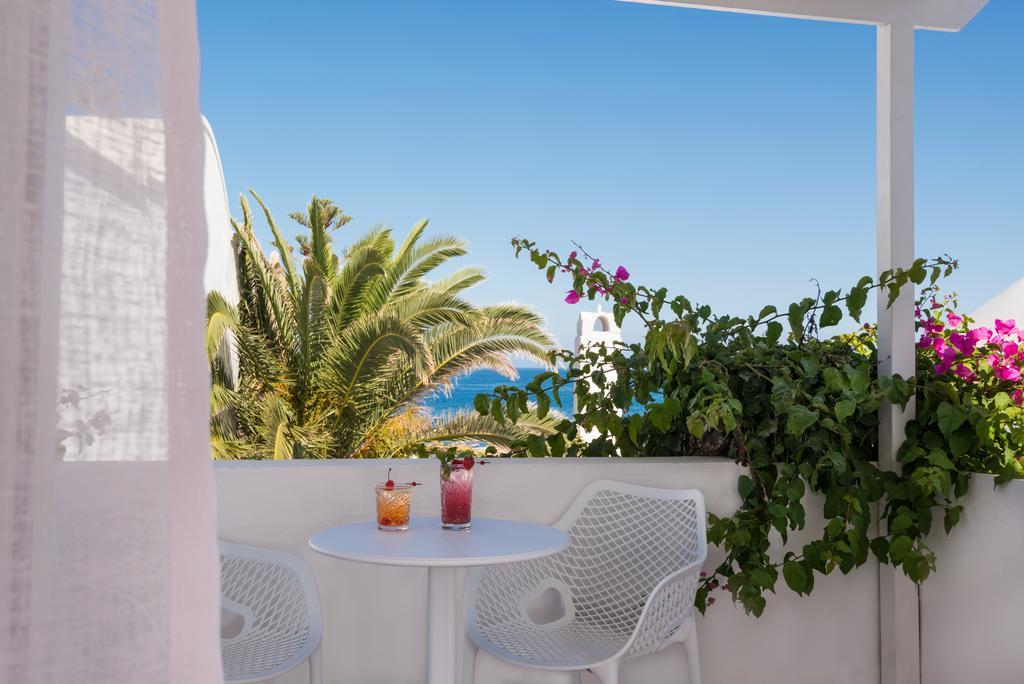 Mediterranean Beach Palace Hotel Monólithos Exterior photo